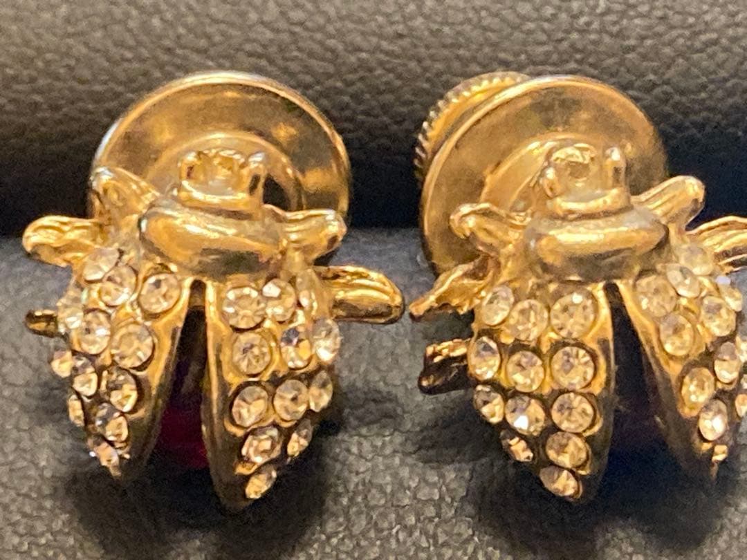 サ*ト様 【遺品整理など】アクセサリー類まとめ売り ジバンシィヴィンテージネック