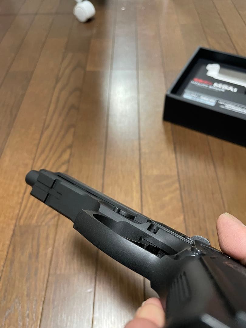 電動ハンドガン　ベレッタ　M9A1 フル・セミオート　バッテリー　充電器付き