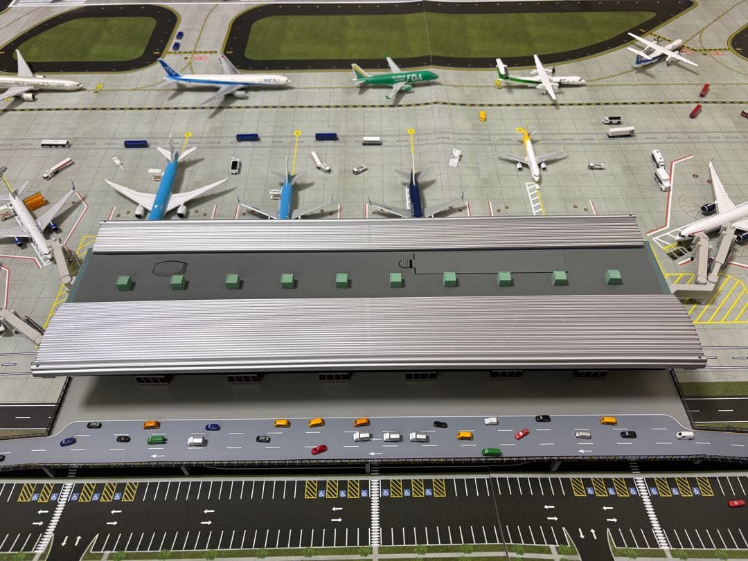 ①GJARPTB2 空港ターミナルビル ②GJAPS006 専用マット セット