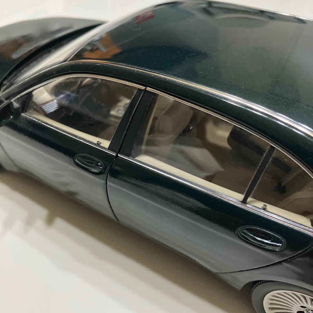 【非売品】BMW 7シリーズ　1／18ダイキャストミニカー