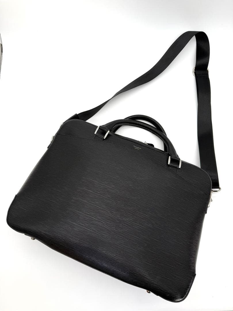 ペッレモルビダ キャピターノ ビジネスバッグ ブラック 黒 レザー ハンドバッグ