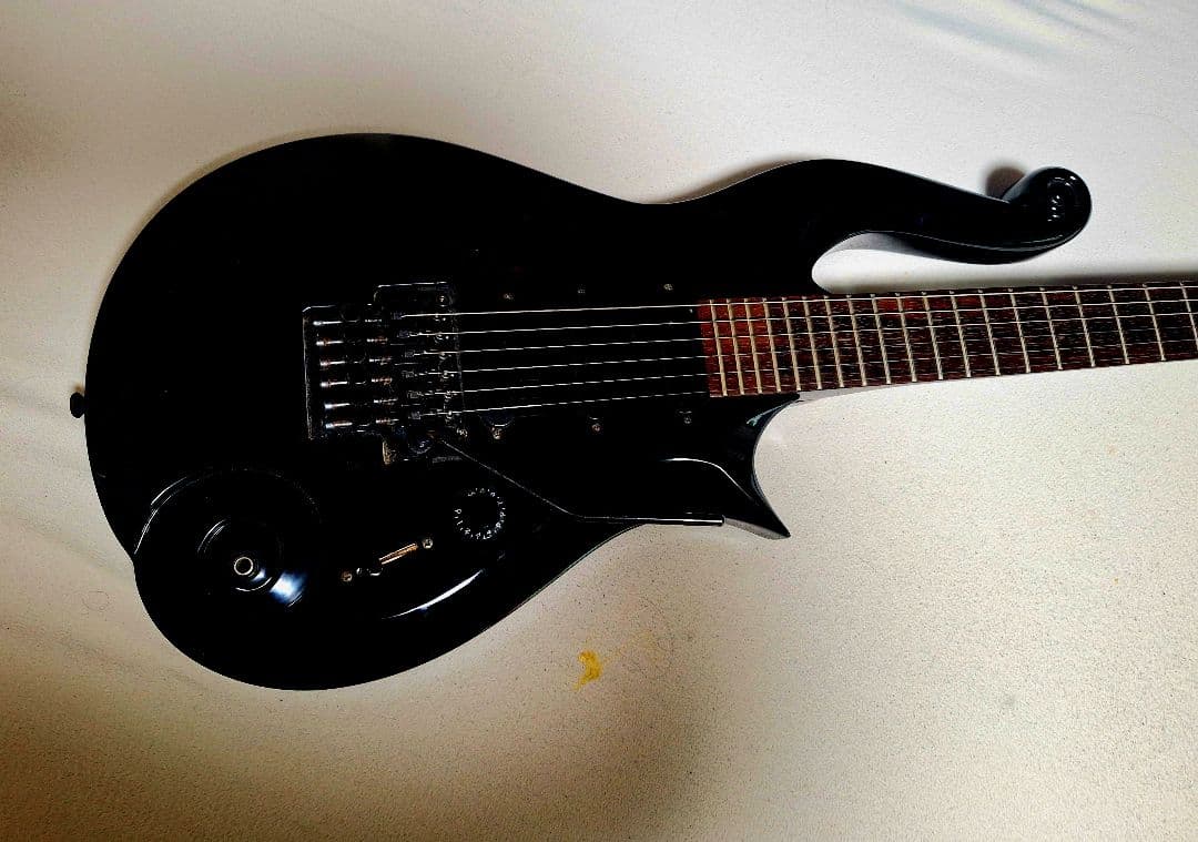 EDWARDS ES-100PR SUGIZOモデル エレキギター ケース付属