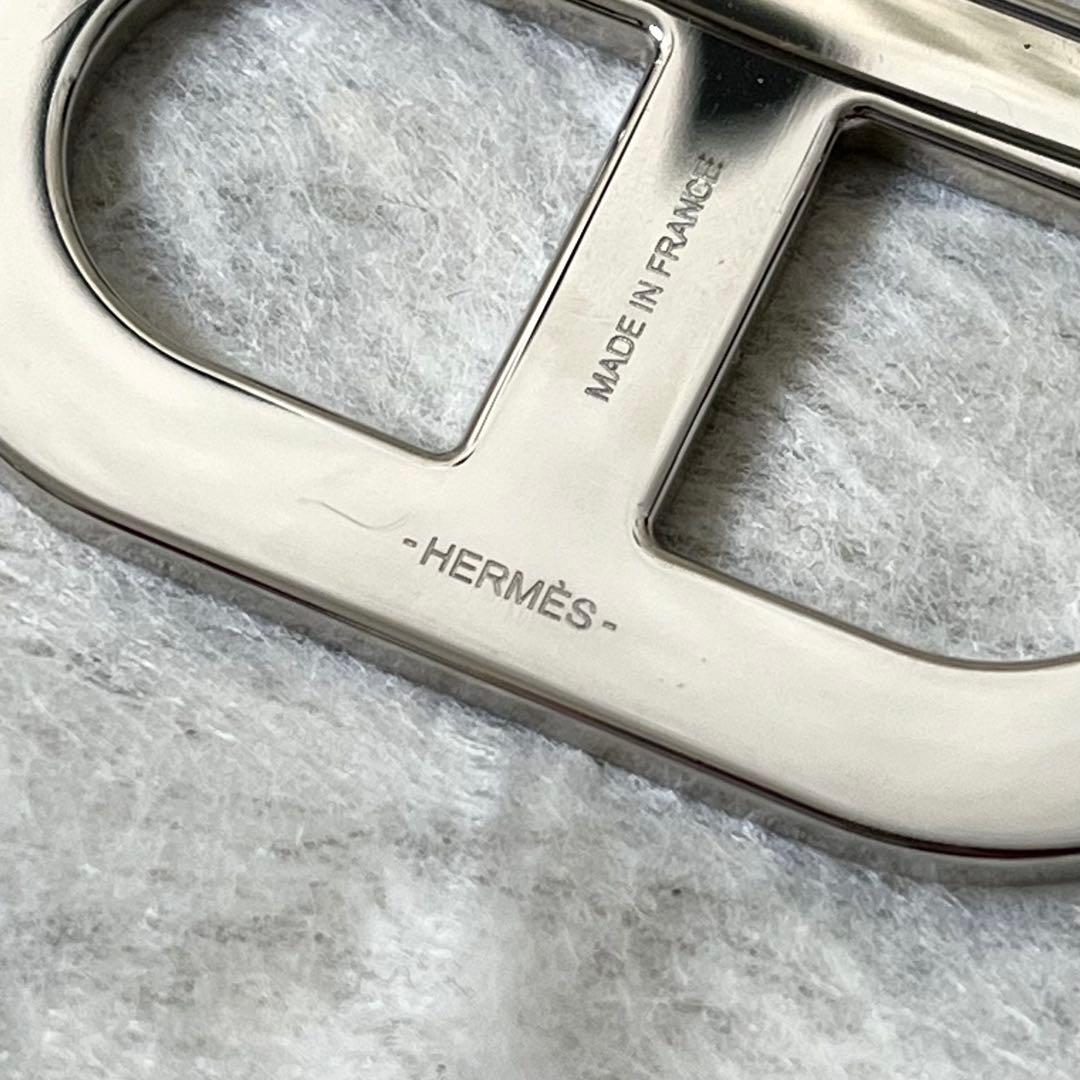 HERMES シェーヌダンクル バッジ ブローチ ブラック 黒 シルバー 箱付き