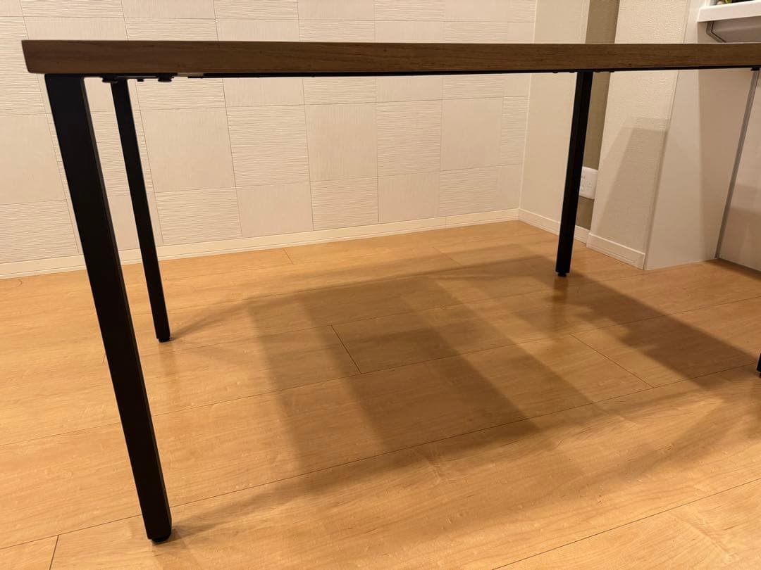 ジプシーヘリンボーンダイニングテーブル