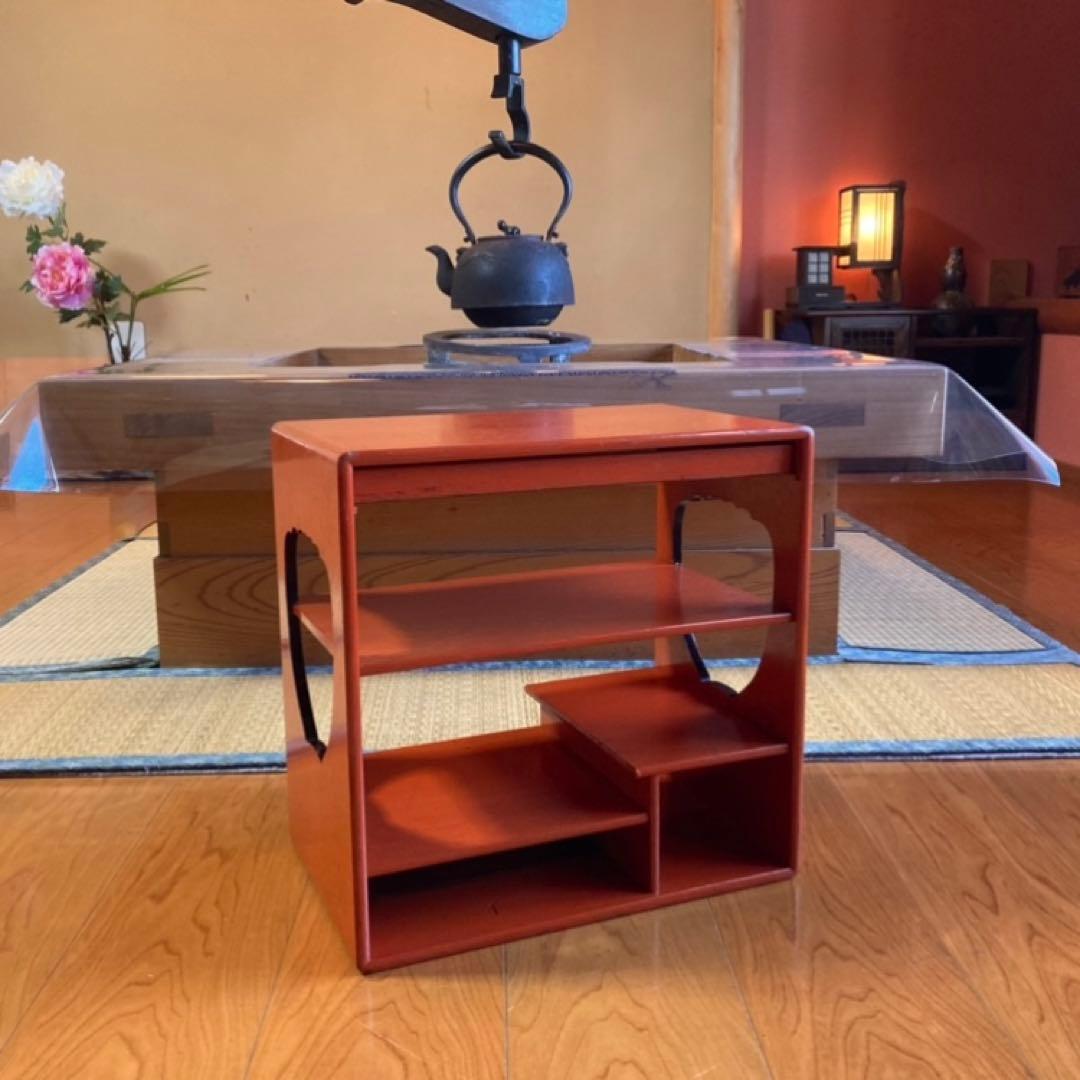 古い飾り棚 置物台 茶棚 違い棚 茶道具 和風 木製 朱塗り 透かし レトロ