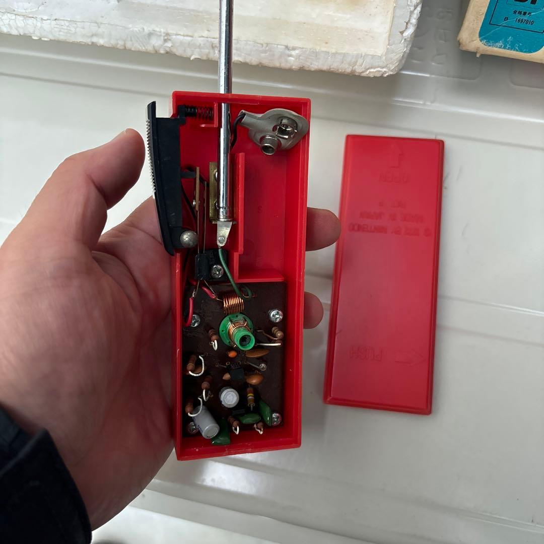 【レトロホビー】任天堂レフティRX SINGLE SET A 赤 動作未確認