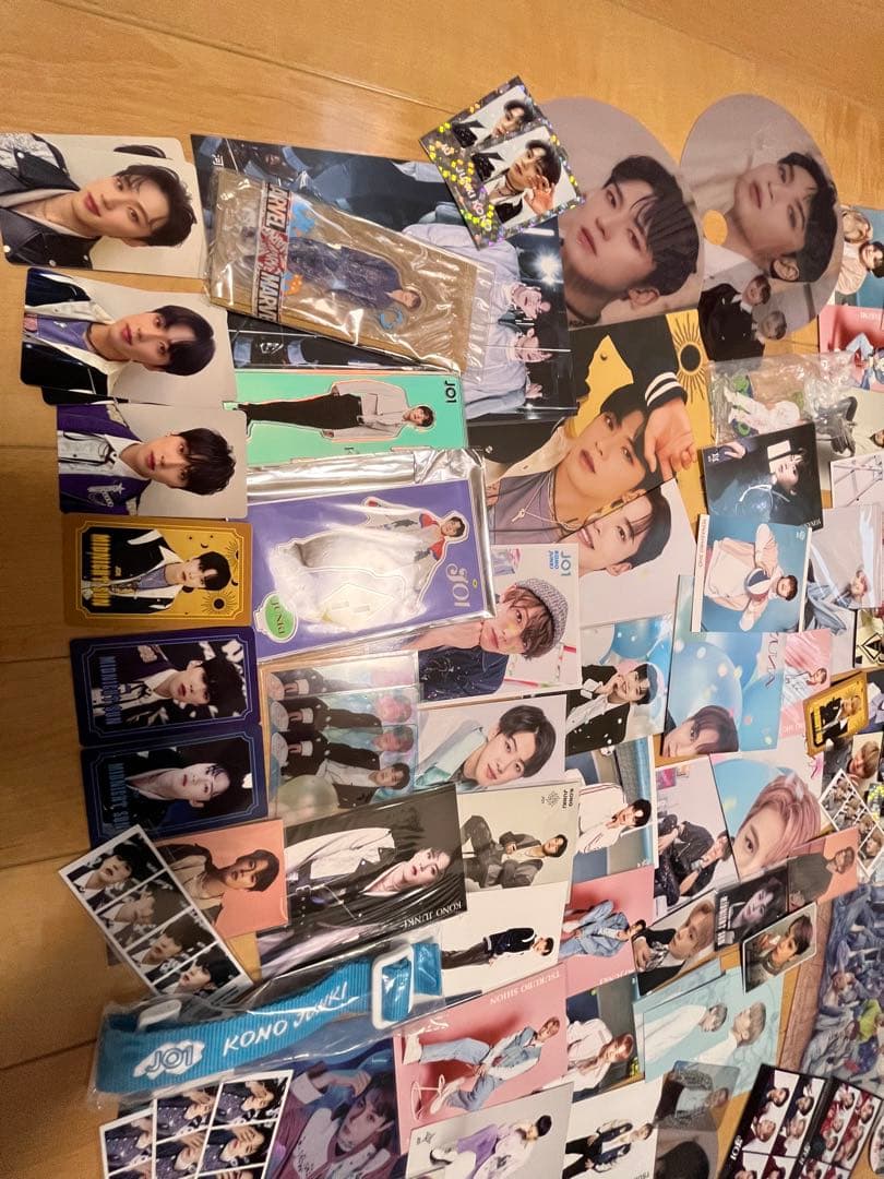 JO1グッズまとめうり