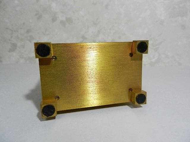 LUXOR」ブランドスイス製ねじ巻き置時計（年代不明、定時と30分