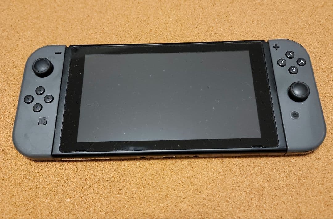 土日限定値下げ中！！　Nintendo Switch　グレー　中古　動作品
