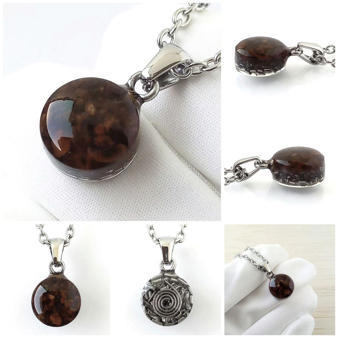 隕石の中でも桁外れの強力なパワーを持つといわれるセリコパラサイトのオルゴナイト②