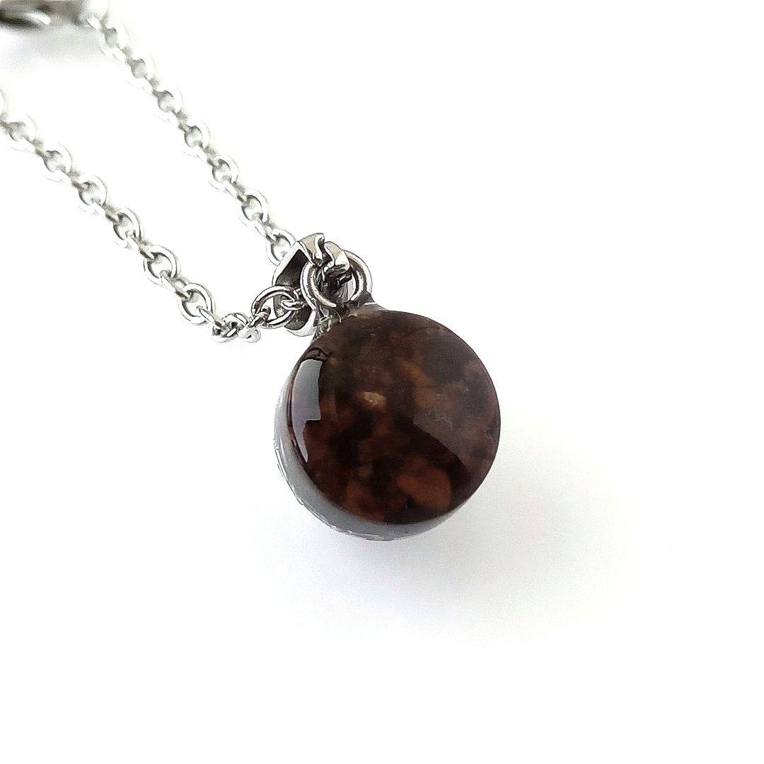 隕石の中でも桁外れの強力なパワーを持つといわれるセリコパラサイトのオルゴナイト②