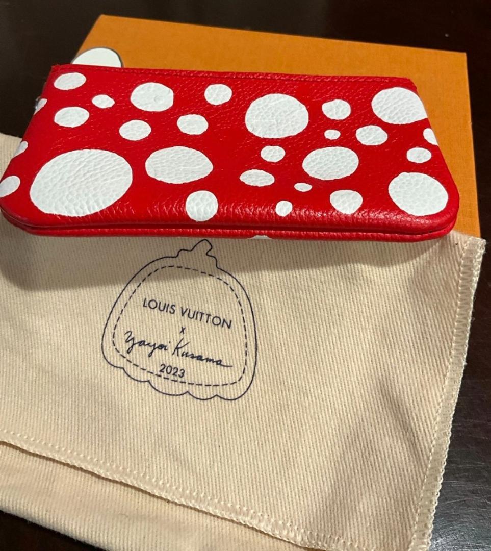 LOUIS VUITTON 草間彌生 ドット ケース