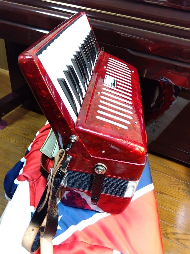 整備済即演奏可】Yamaha ソプラノ アコーディオン S-32 32鍵