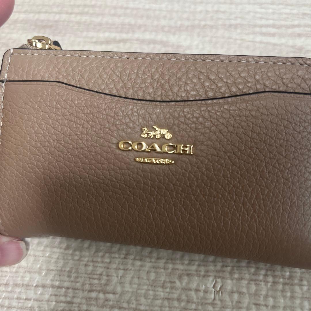 COACHコーチ カードケース 新作 キーケースぺブル レザー ベージュ