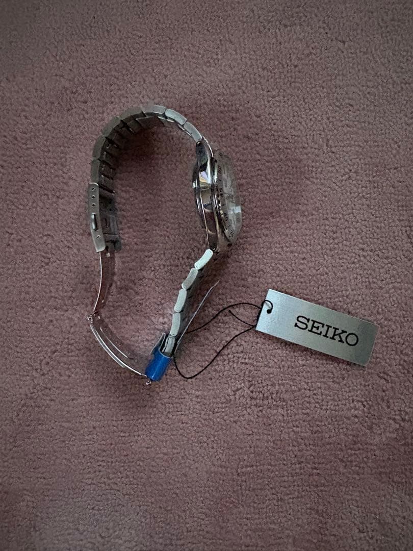 セイコー5白文字盤　腕時計海外モデル自動巻きホワイト文字盤日本製メンズ逆輸入品