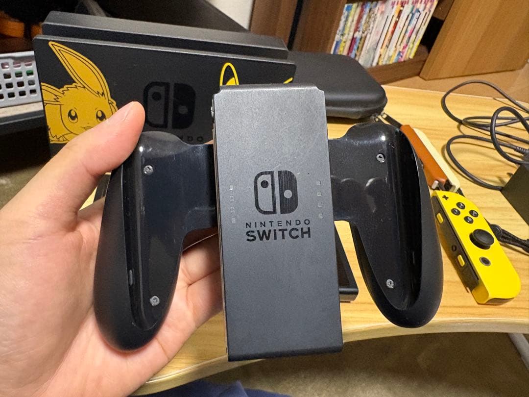 Nintendo Switch ピカチュウ&イーブイ 本体 スイッチ セット