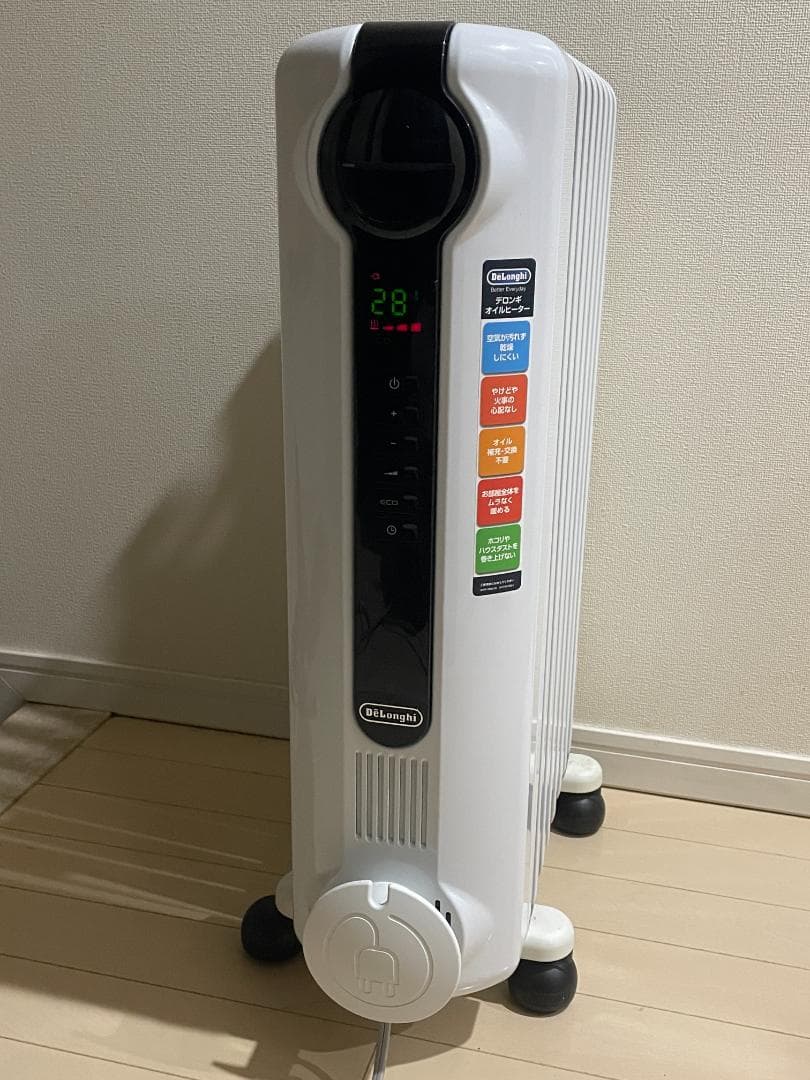 デロンギ オイルヒーター DeLonghi JRE0812 暖房 デロンギ オイルヒーター JRE0812