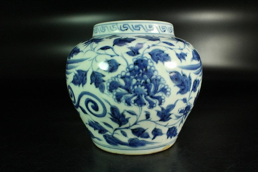 中国美術 青花 纏枝蓮花鳳紋 壷(K-A727)