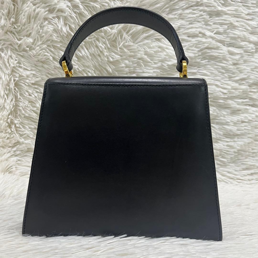 サルヴァトーレフェラガモ ハンドバッグ 2way ブラック ヴァラリボン