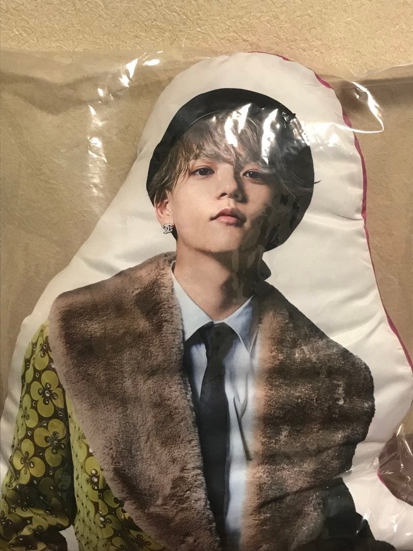 中島颯太 クッション