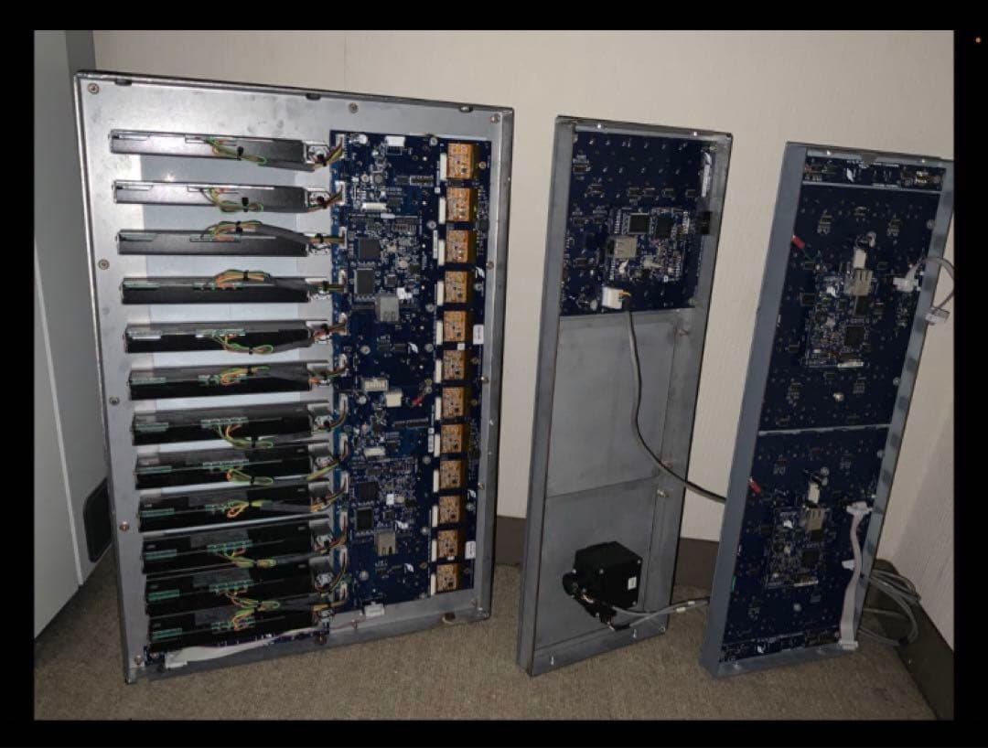 定価20万↑ FairlightEVO Blackmagic Design 宅録