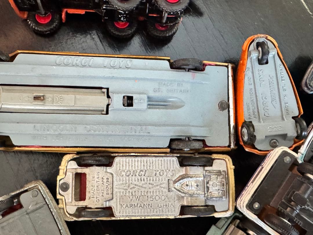 m*n様 当時物ヴィンテージミニカー、コーギー、ディンキー、モデルペットなど１２