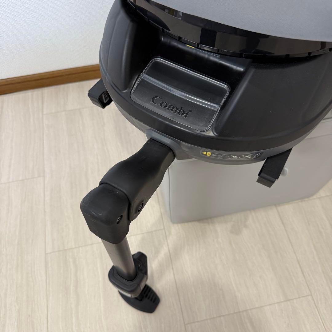 【極美品】Combi コンビ クルムーヴ アドバンス ISOFIX JP-590