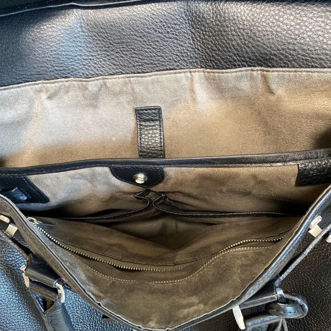 PELLE MORBIDAブラックビジネスバッグ