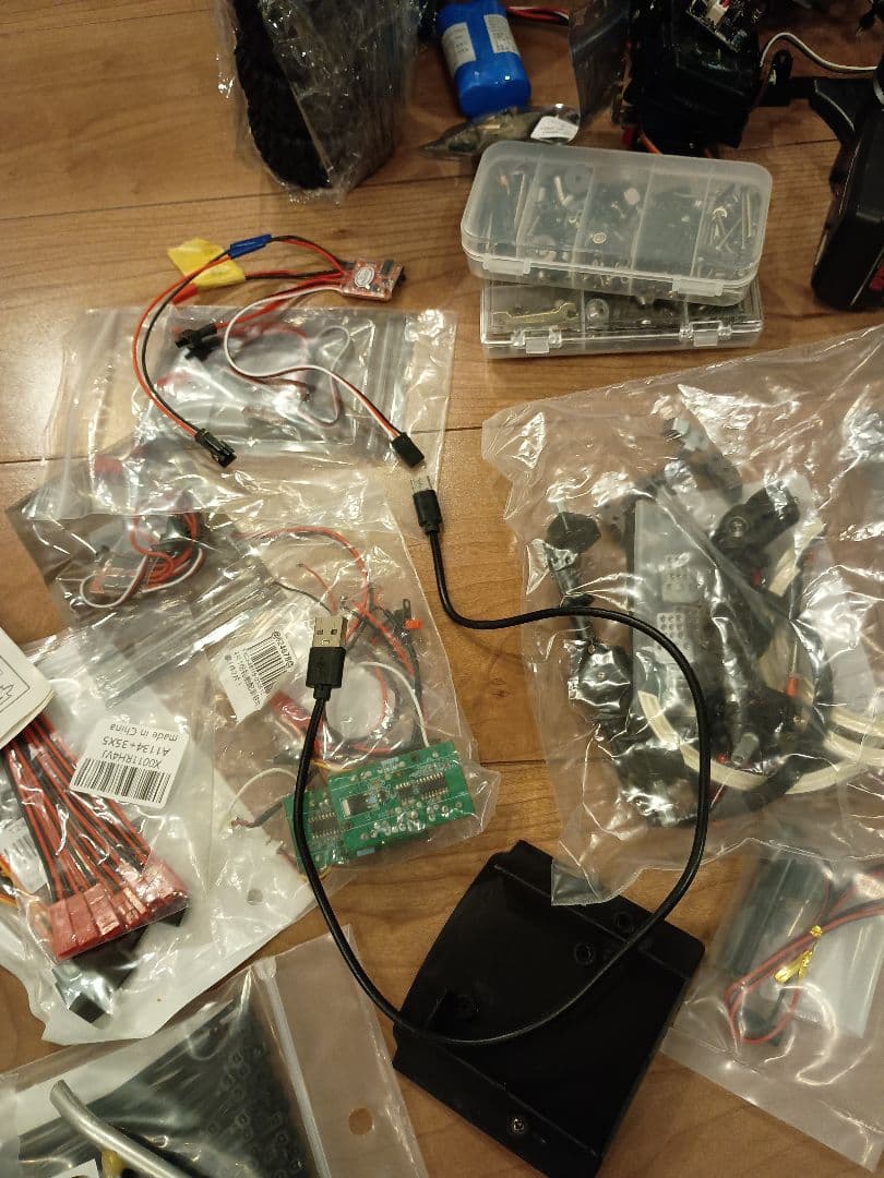 WPL オフロードラジコン　部品まとめて