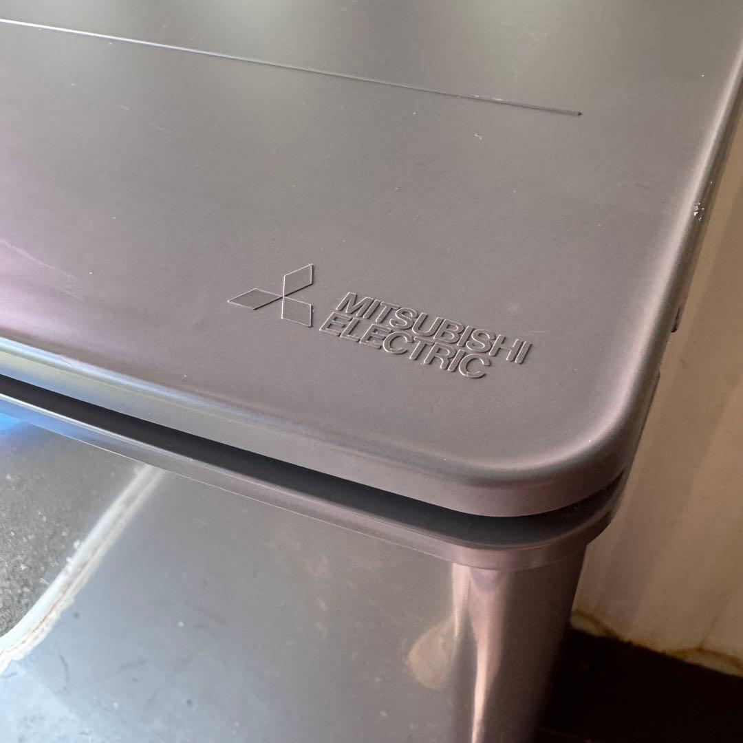 C7621★2024年製★新品、未使用品★三菱　冷蔵庫　グレー　大型　自動霜取り