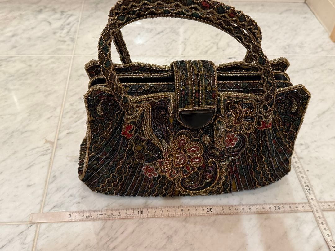 精巧なビーズ刺繍　和装バッグ　新品未使用
