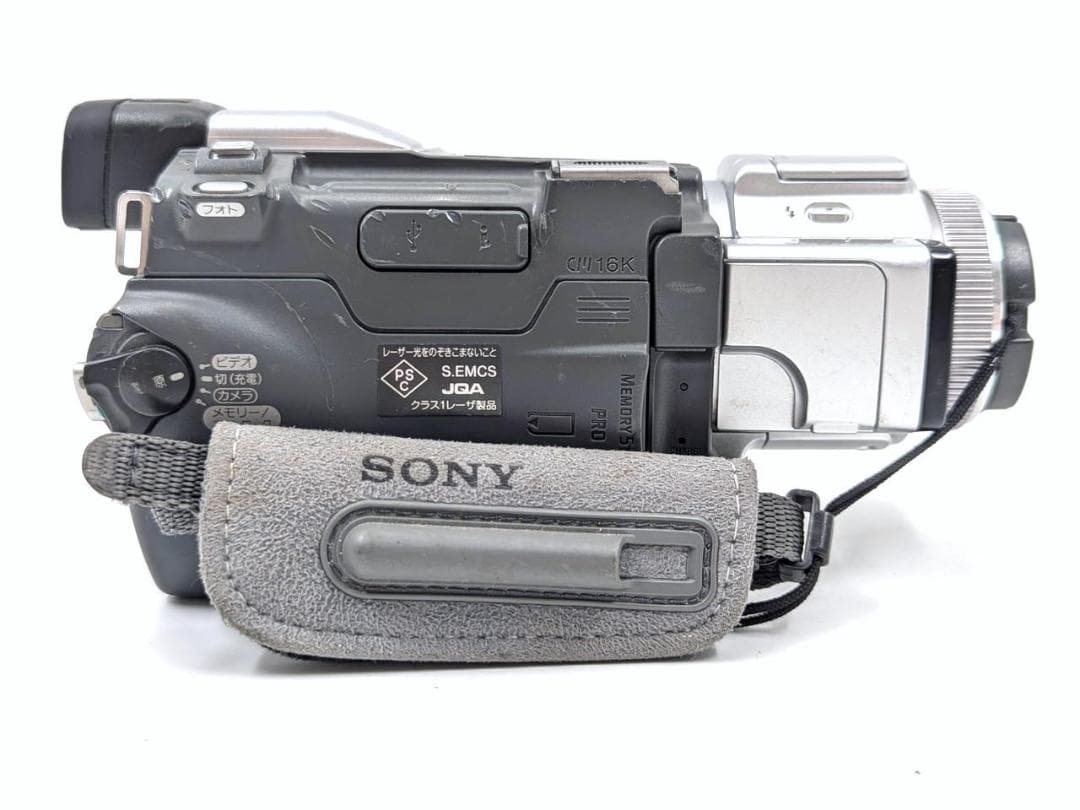 miniDVのダビングに！ SONY ビデオカメラ DCR-TRV70 01