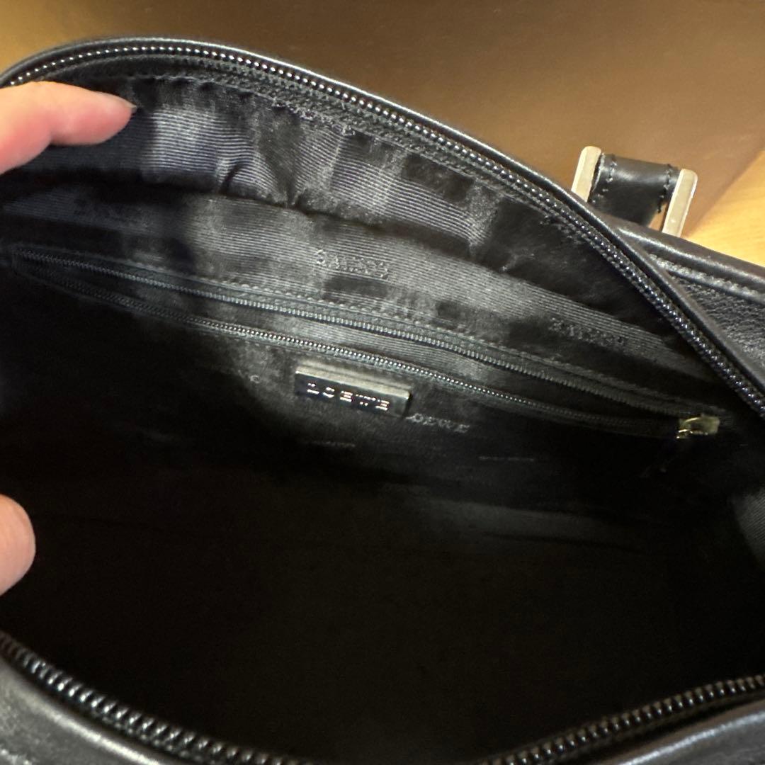 LOEWE ブラックレザー ハンドバッグ　ロエベ