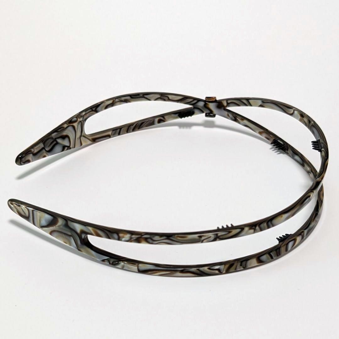 美品 ALEXANDRE DE PARIS カチューシャ へアクセサリー Aロゴ