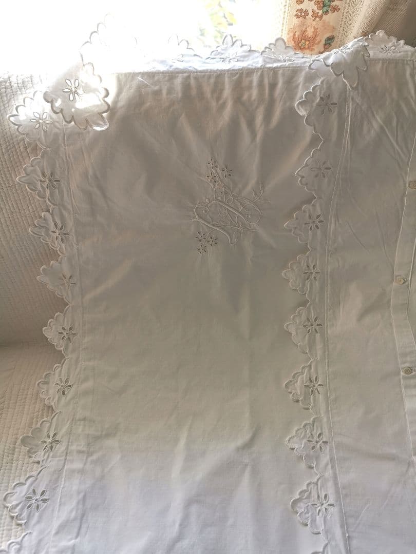 アンティークフランス オープンカットワーク＆スカラップ刺繍ラージ