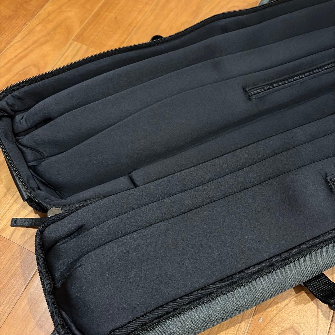 【美品】プレデター キューケース（ソフト）URBAIN 2B4S ダークグレー