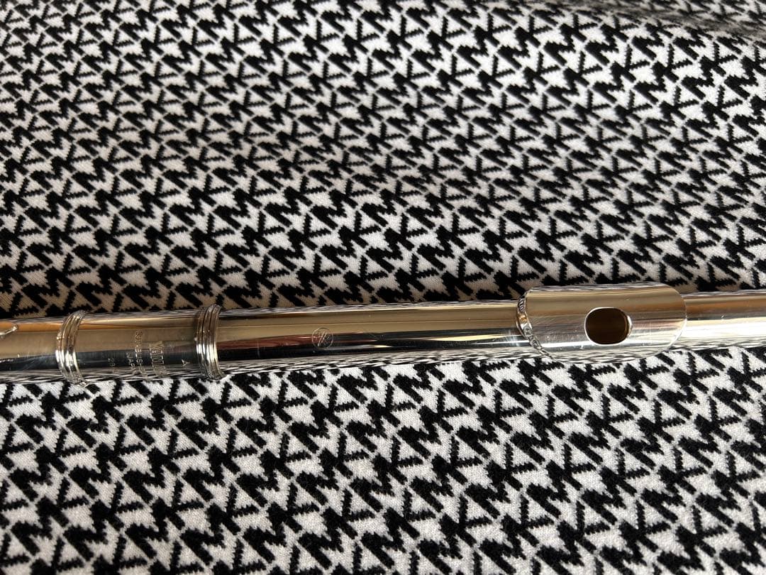 も*も様 【希少】ヤマハ フルート YFL-281S リングキィ インライン 白