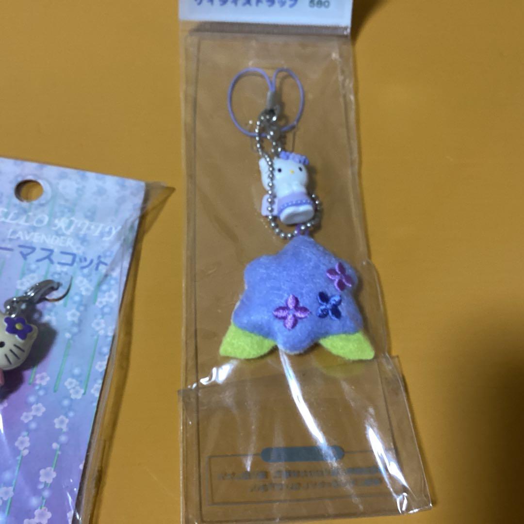 2514 ハローキティ✖️北海道ラベンダーストラップ