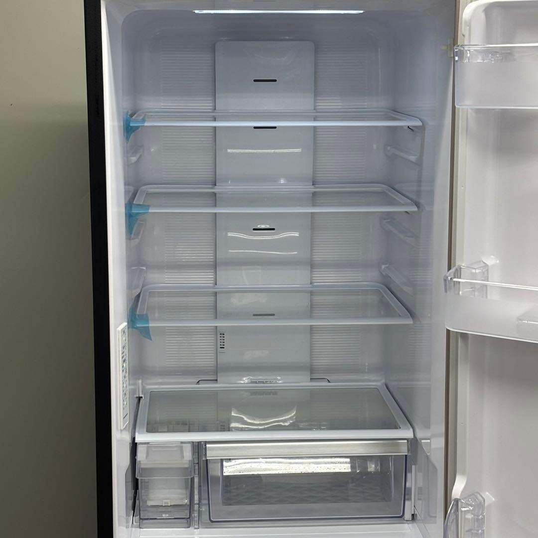 ∞送料込！設置対応◎2022年製 日立 315L 冷蔵庫 R-V32SV(N)