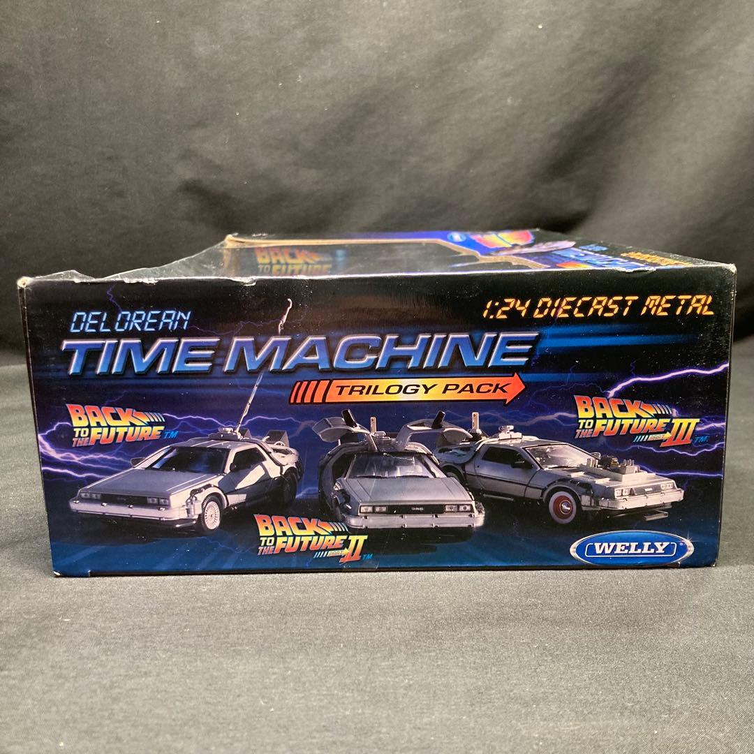 【新品未開封】バックトゥザフューチャー デロリアン タイムマシーン トリロジー