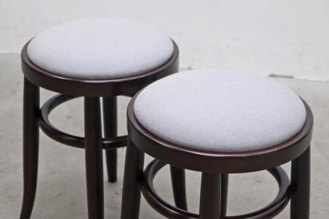 在庫2脚 秋田木工 張替え済み ベントウッド スツール 丸椅子 レトロ モダン