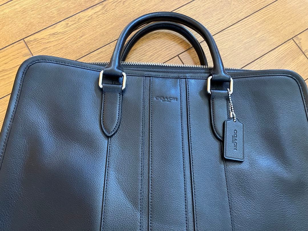 極美品COACH ビジネスバッグ ブリーフケース A4収納可 スムースレザー