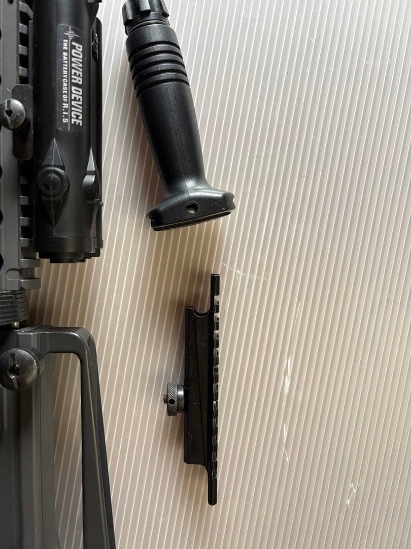 コルトm4a1 リスバージョン