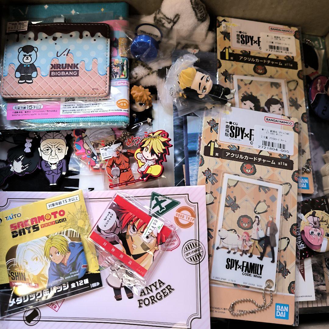 ノンジャンル 雑貨 キャラクター アニメ 大量まとめ売り 100サイズ