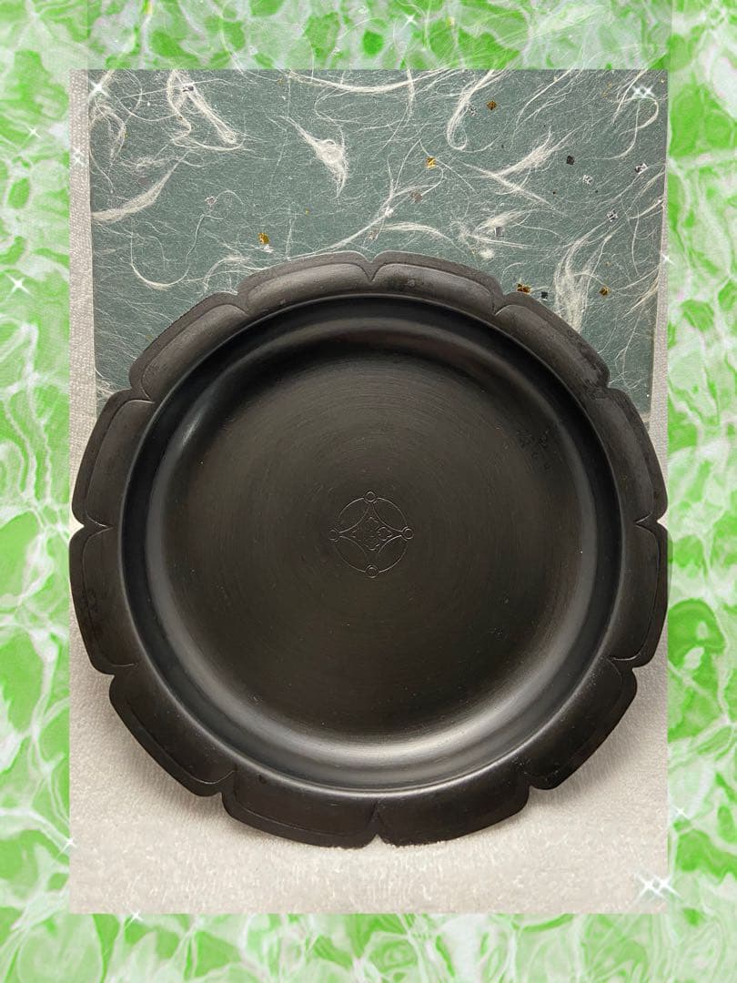 遠州流 茶道具 七宝紋 砂張 花形 菓子器 盆【匿名配送】 茶道具 菓子器 干菓子器 干菓子盆 松ノ木溜/青海盆 唐松蒔絵 川端近左