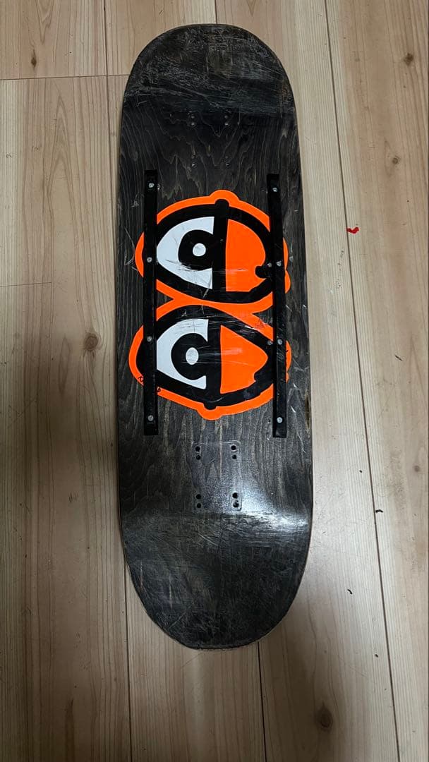 krookedデッキ2枚、トラック、ウィール 2個セット(バラ売り不可)