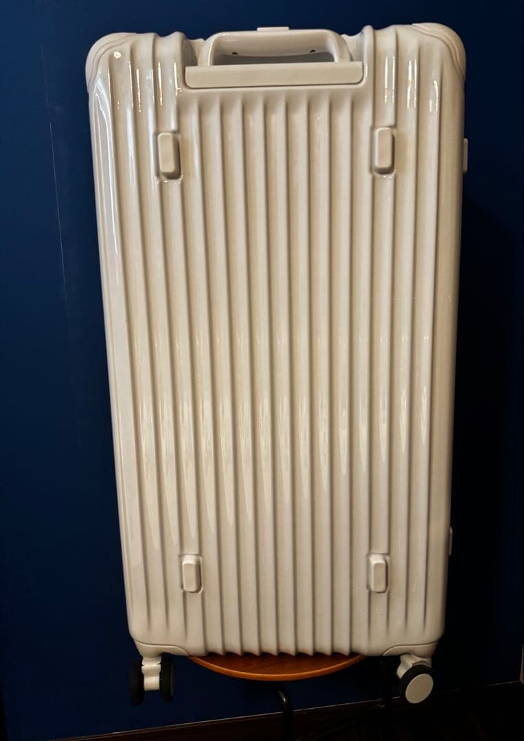 匿名配送】リモア スイス航空 スーツケース 4輪