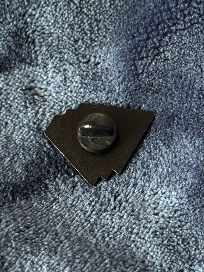 り*ん様 【万博】イタリア館ピンバッジ SCUOLA FUTURA ITALIA