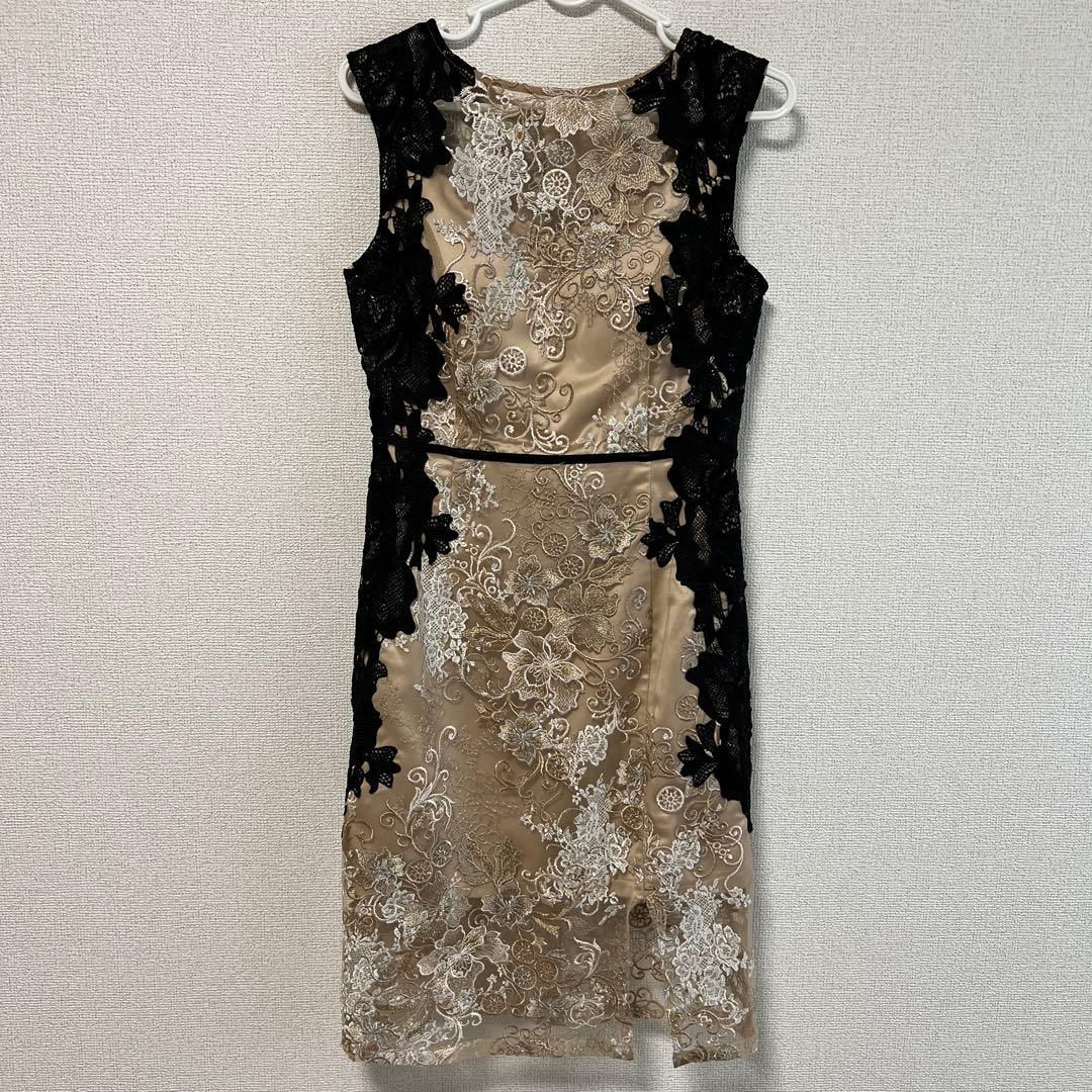 【美品】SOBRE ソブレ 刺繍ドレス M ゴールド×ネイビー