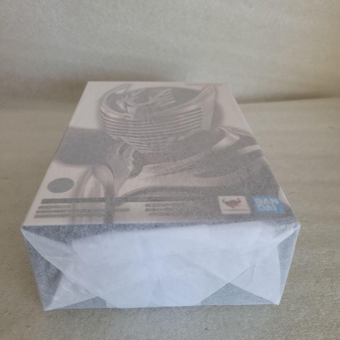 薄紙付き新品未開封 S.H.Figuarts 真骨彫製法 仮面ライダー龍騎
